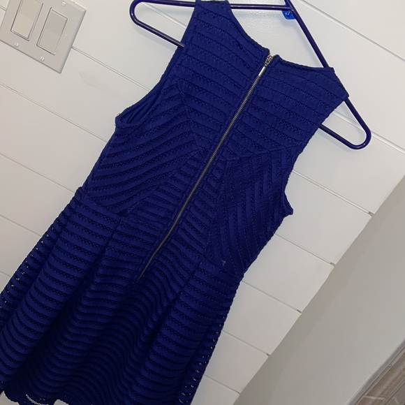 Royal blue dress - Picture 3 of 3